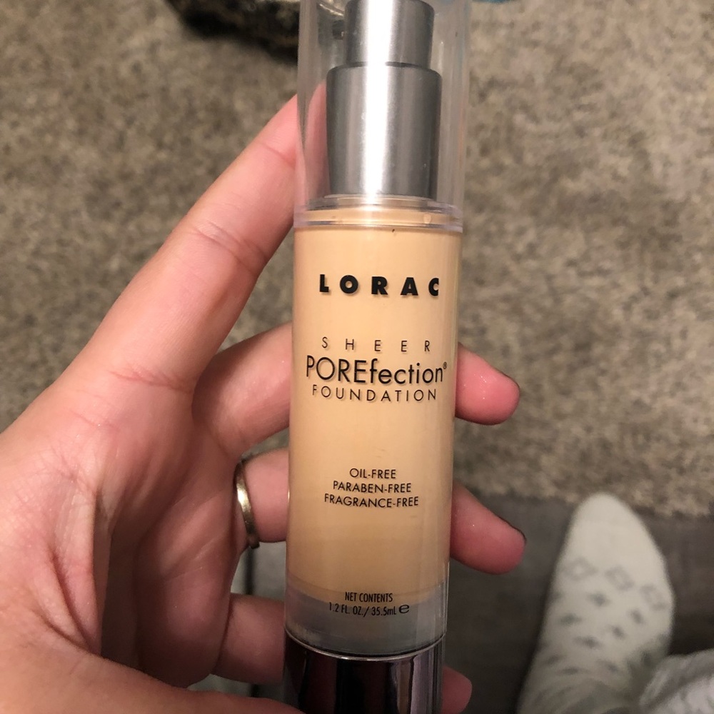Lorac Sheer Foundation - PS2 Light